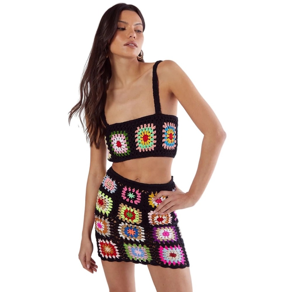 NWT Nasty Gal Crochet Granny Square Crop Top Black Floral Boho Medium